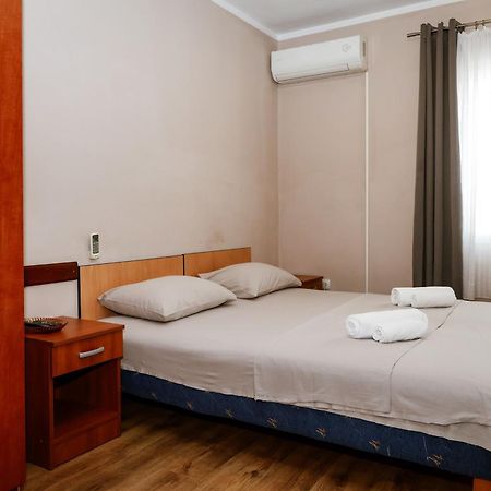 Apartments Djukic Tivat Eksteriør billede