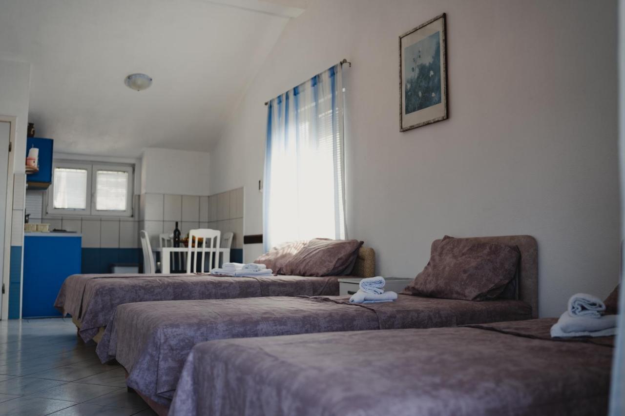 Apartments Djukic Tivat Eksteriør billede