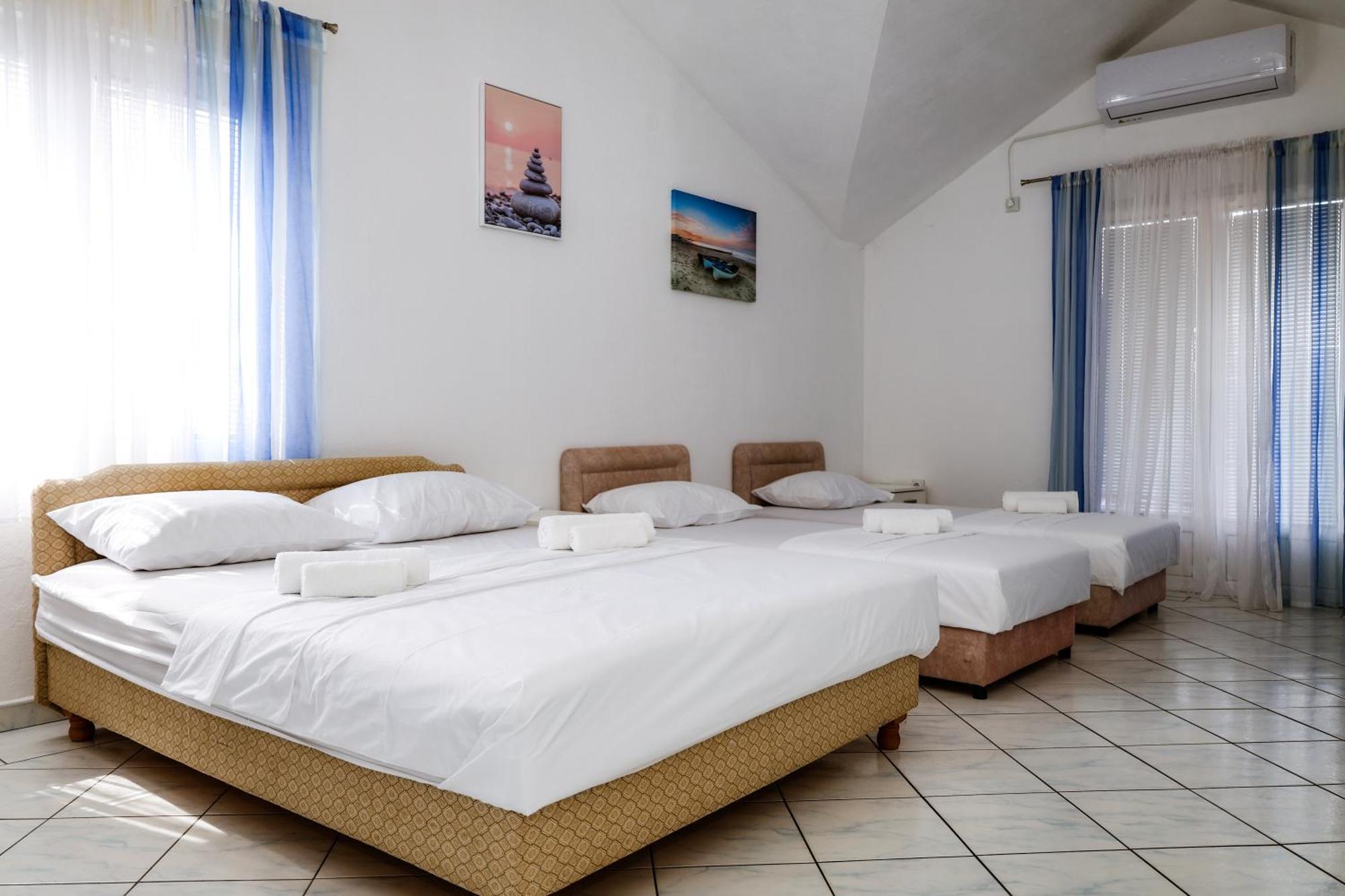 Apartments Djukic Tivat Eksteriør billede